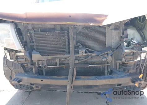 2015 Nissan Frontier Pro-4X из США, поврежденный, VIN 1N6AD0EV8FN705988